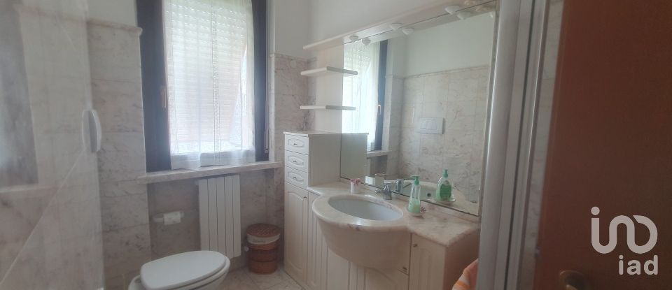 Quadrilocale di 120 m² a Ancona (60121)