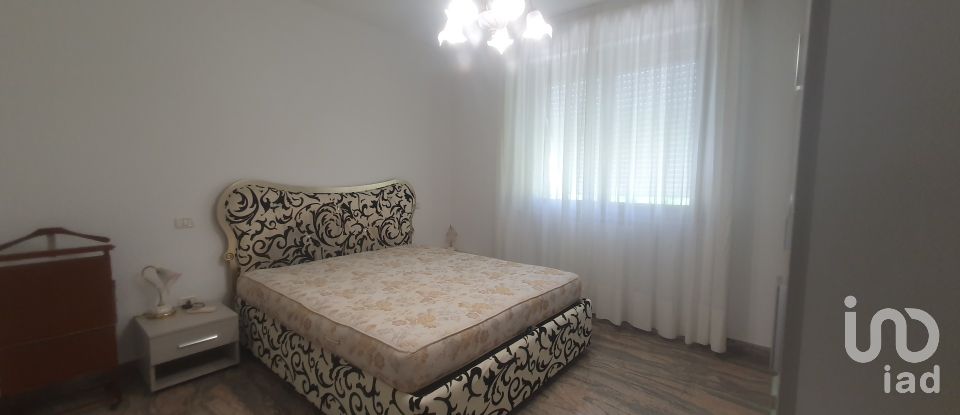 Quadrilocale di 120 m² a Ancona (60121)