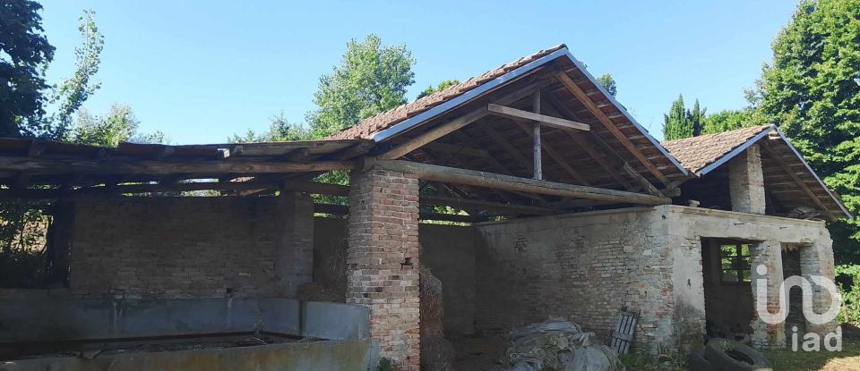 Villa Bifamiliare 7 locali di 125 m² in Nizza Monferrato (14049)