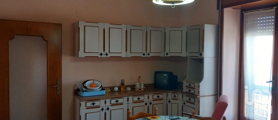 Casa indipendente 0 locali di 630 m² in Fragneto Monforte (82020)