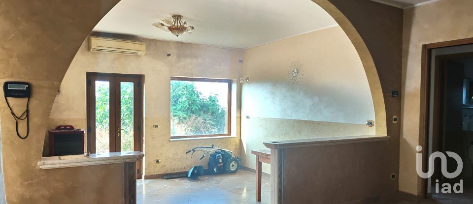 Casa indipendente 8 locali di 300 m² in Colonnella (64010)