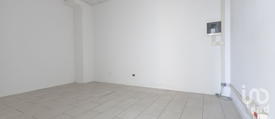 Uffici di 192 m² in Osimo (60027)