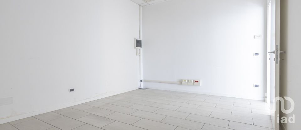Uffici di 192 m² in Osimo (60027)