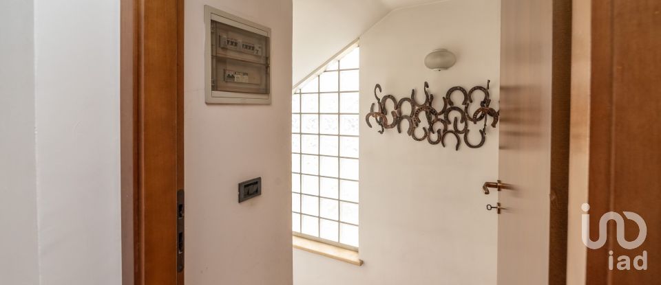 Casa indipendente / Villa 3 locali di 203 m² in Padova (35136)