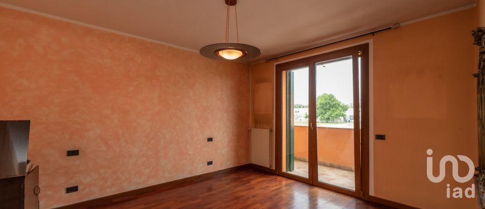 Casa indipendente / Villa 3 locali di 203 m² in Padova (35136)
