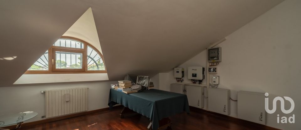 Casa indipendente / Villa 3 locali di 203 m² in Padova (35136)