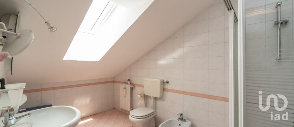 Casa indipendente / Villa 3 locali di 203 m² in Padova (35136)