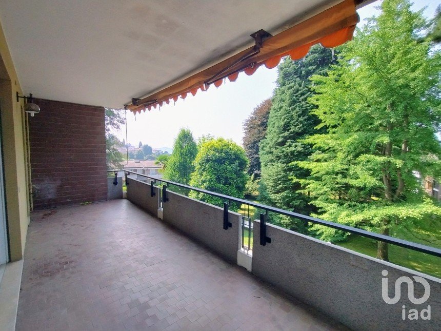 Trilocale di 109 m² a Verbania (28921)