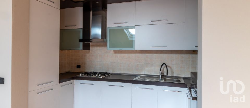 Appartamento 0 locali di 116 m² a Pastrengo (37010)