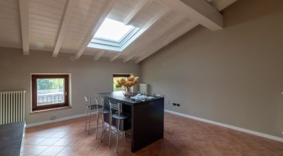 Appartamento 0 locali di 116 m² a Pastrengo (37010)