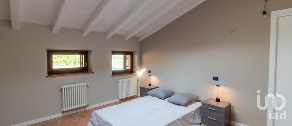 Appartamento 0 locali di 116 m² a Pastrengo (37010)