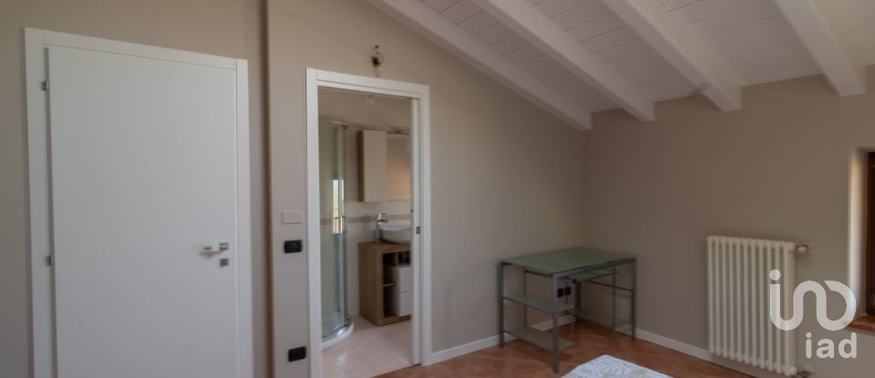 Appartamento 0 locali di 116 m² a Pastrengo (37010)