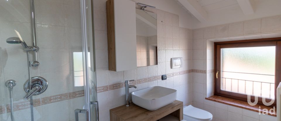 Appartamento 0 locali di 116 m² a Pastrengo (37010)