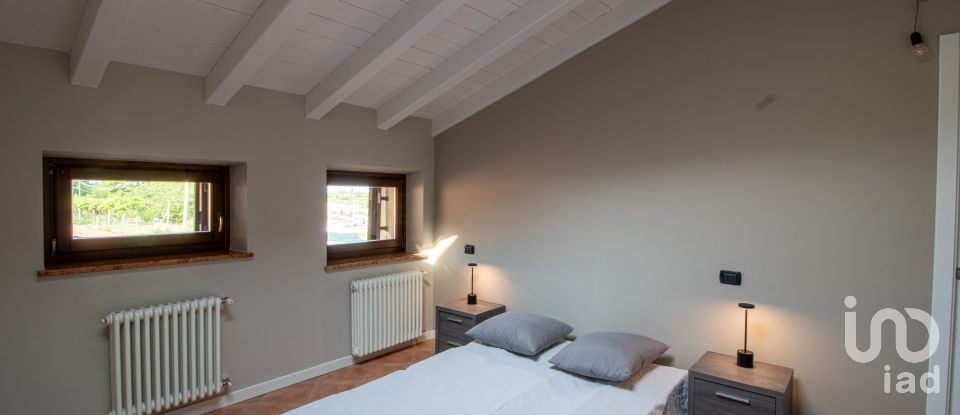 Appartamento 0 locali di 116 m² a Pastrengo (37010)