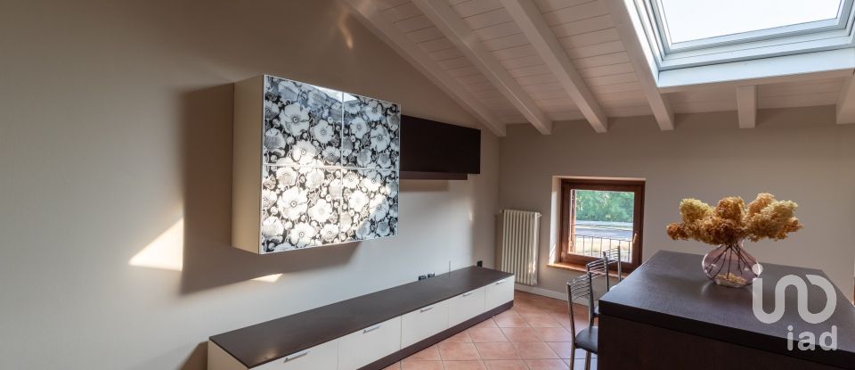 Appartamento 0 locali di 116 m² a Pastrengo (37010)