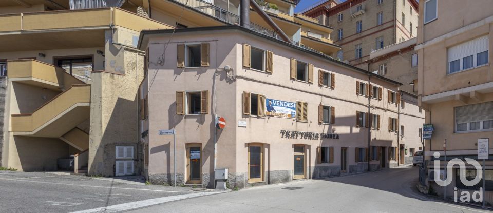Ristorante di 292 m² in Castelfidardo (60022)