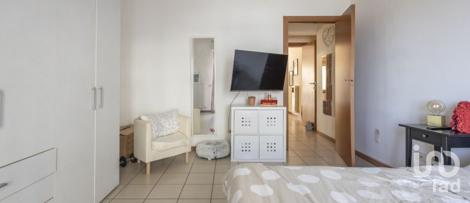 Bilocale di 77 m² a Ancona (60128)