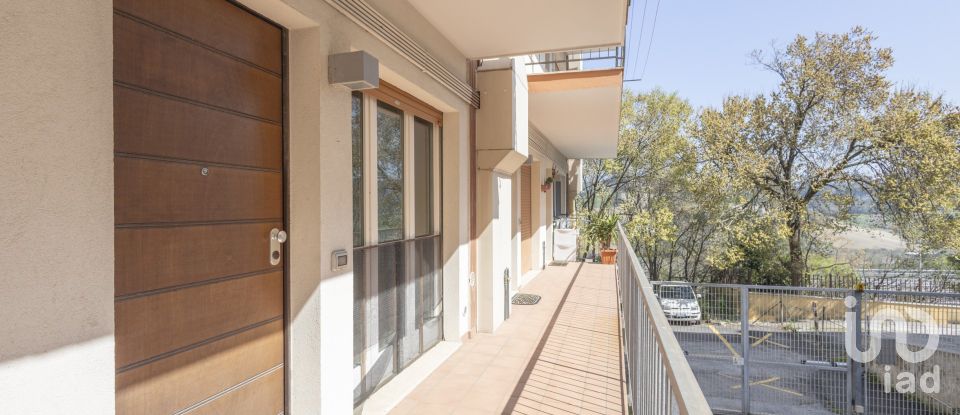 Bilocale di 77 m² a Ancona (60128)