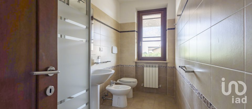 Appartamento 5 locali di 104 m² a Castelfidardo (60022)