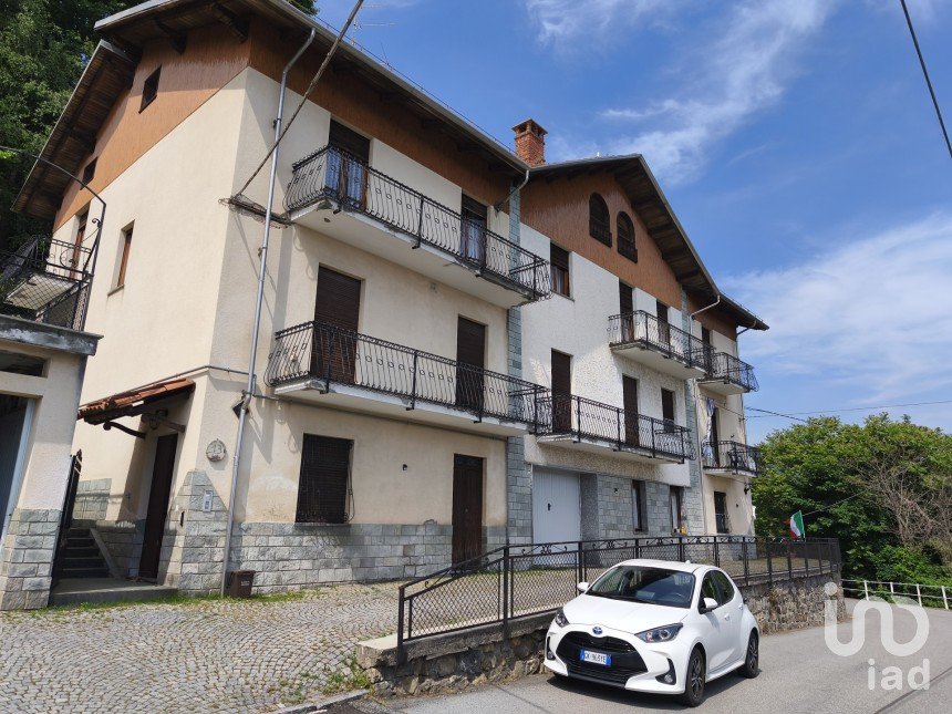 Casa indipendente 15 locali di 600 m² in Pettinengo (13843)