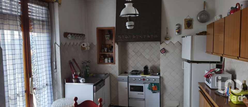 Casa indipendente 15 locali di 600 m² in Pettinengo (13843)