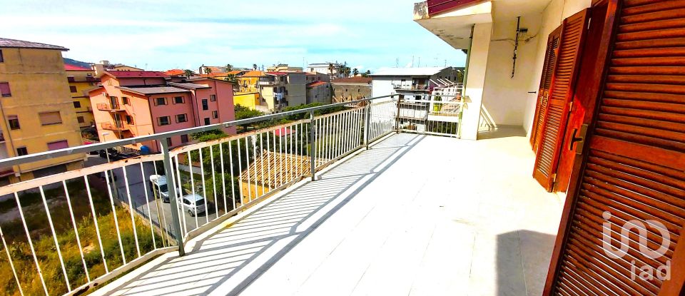 Apartment 8 rooms of 160 m² in Amantea (87032)