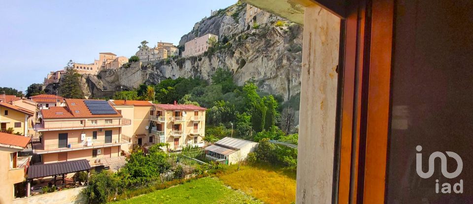 Apartment 8 rooms of 160 m² in Amantea (87032)