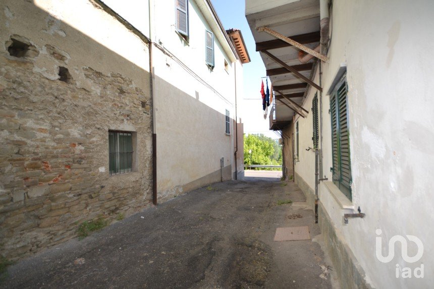 Apartment 8 rooms of 133 m² in Visone (15010)