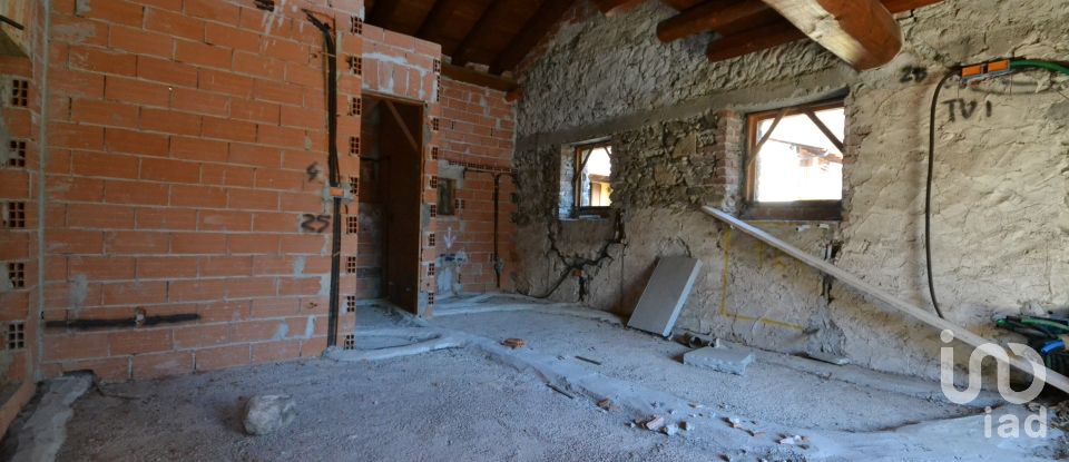 Casa indipendente 3 locali di 65 m² in Entracque (12010)