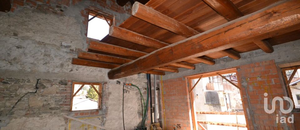 Casa indipendente 3 locali di 65 m² in Entracque (12010)