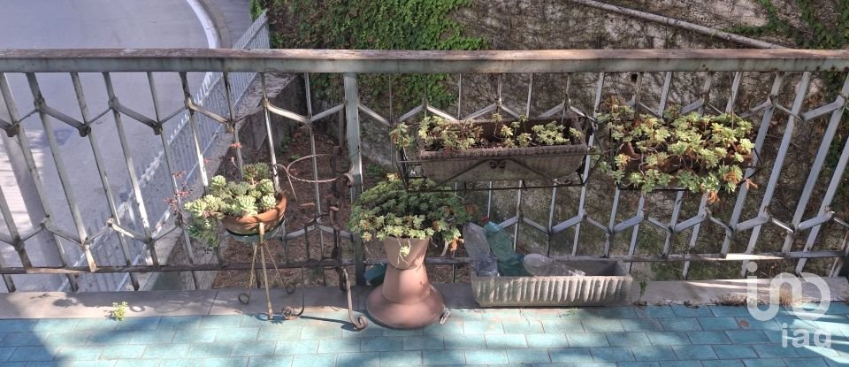 Quadrilocale di 88 m² a Savona (17100)