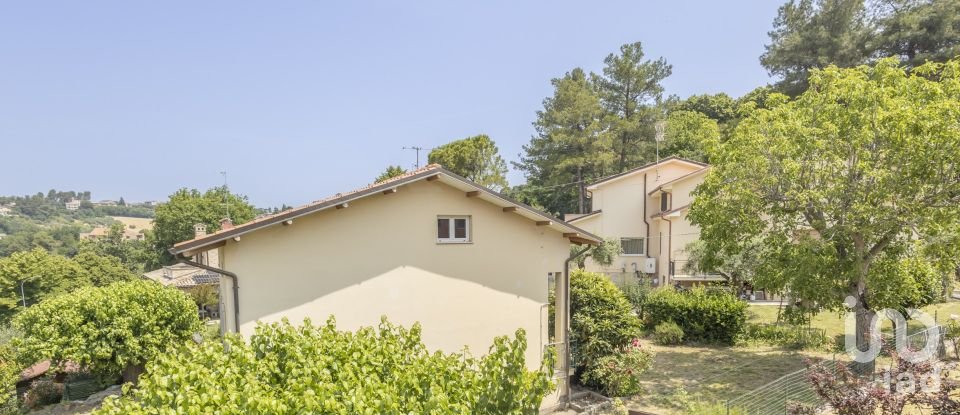 Three-room apartment of 75 m² in Corinaldo (60013)