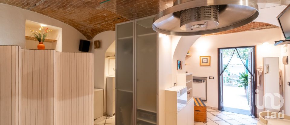 Appartamento 0 locali di 30 m² a Genova (16125)