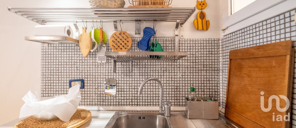 Appartamento 0 locali di 30 m² a Genova (16125)