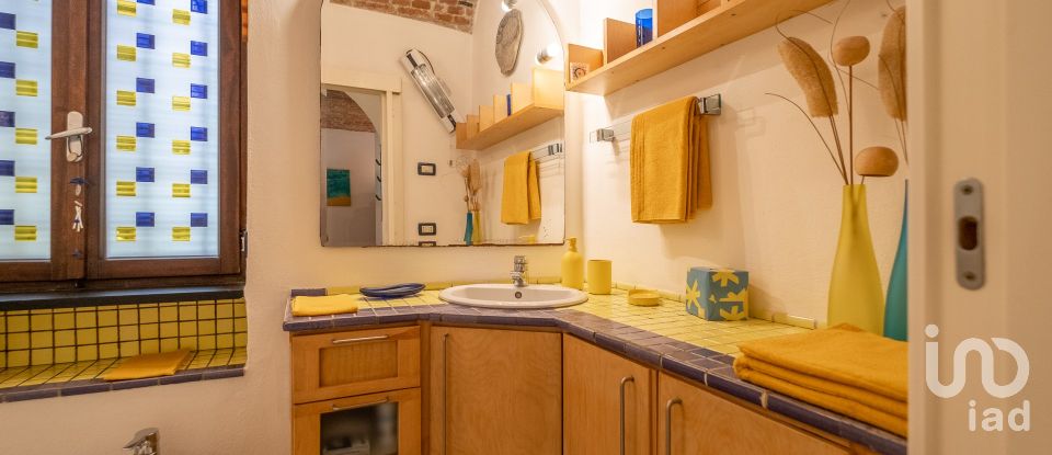 Appartamento 0 locali di 30 m² a Genova (16125)