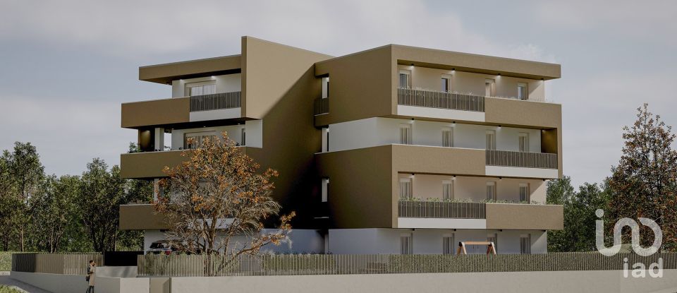 Four-room apartment of 153 m² in Padova (35136)