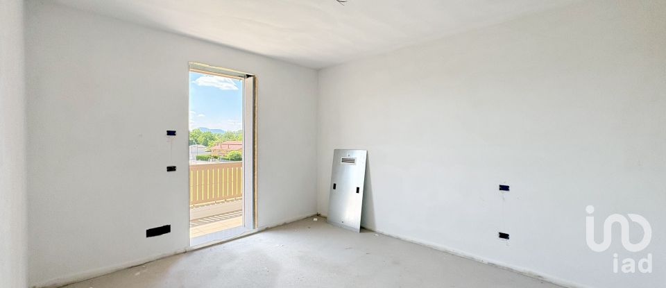 Four-room apartment of 153 m² in Padova (35136)