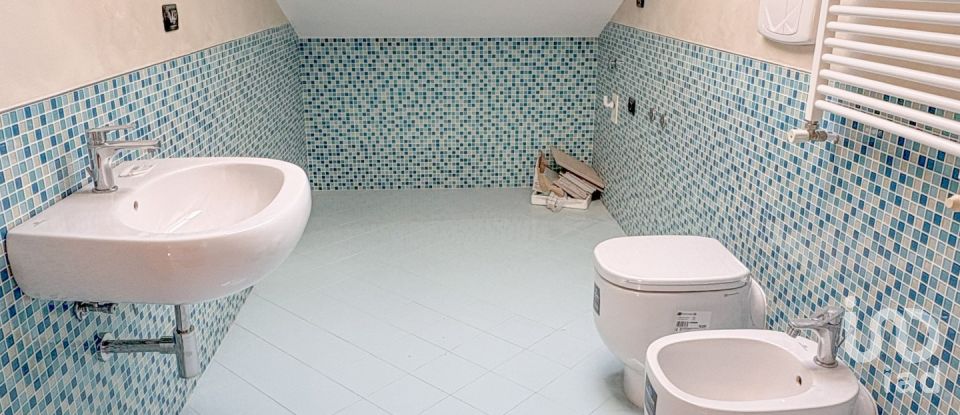 Three-room apartment of 150 m² in Padova (35132)