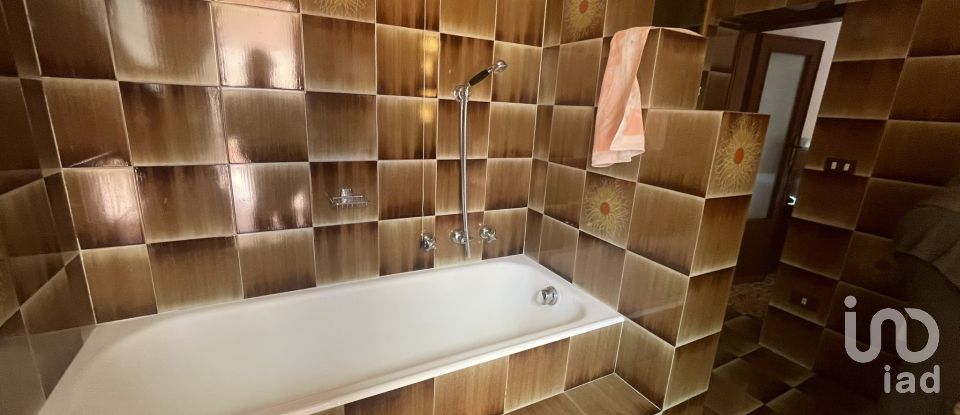 Casa indipendente / Villa 11 locali di 235 m² in Prato (59100)