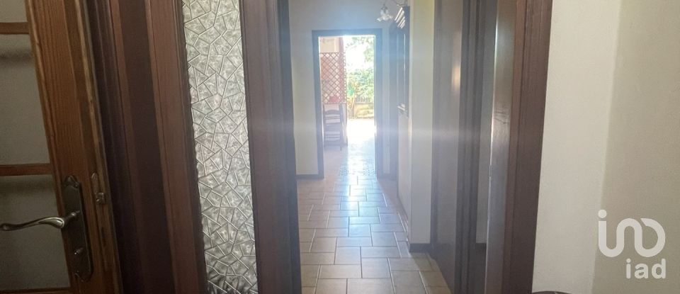 Casa indipendente / Villa 11 locali di 235 m² in Prato (59100)