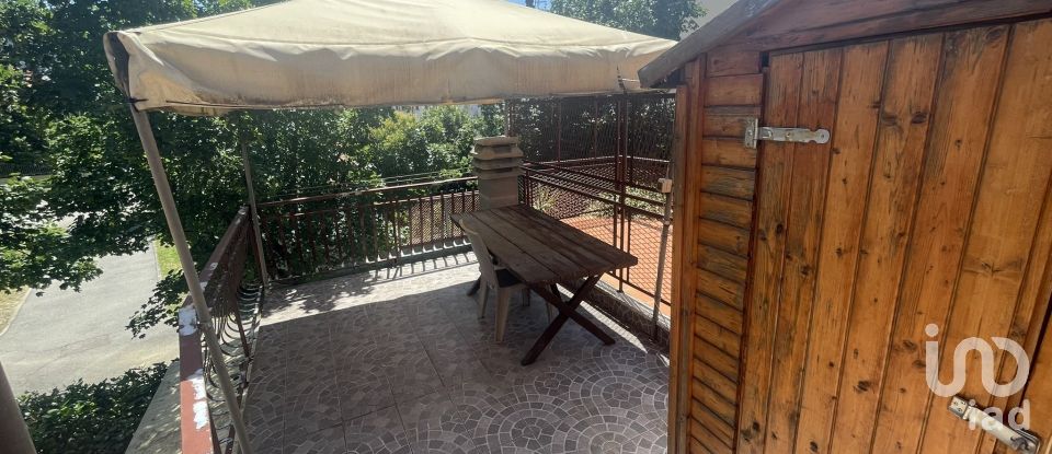 Casa indipendente / Villa 11 locali di 235 m² in Prato (59100)