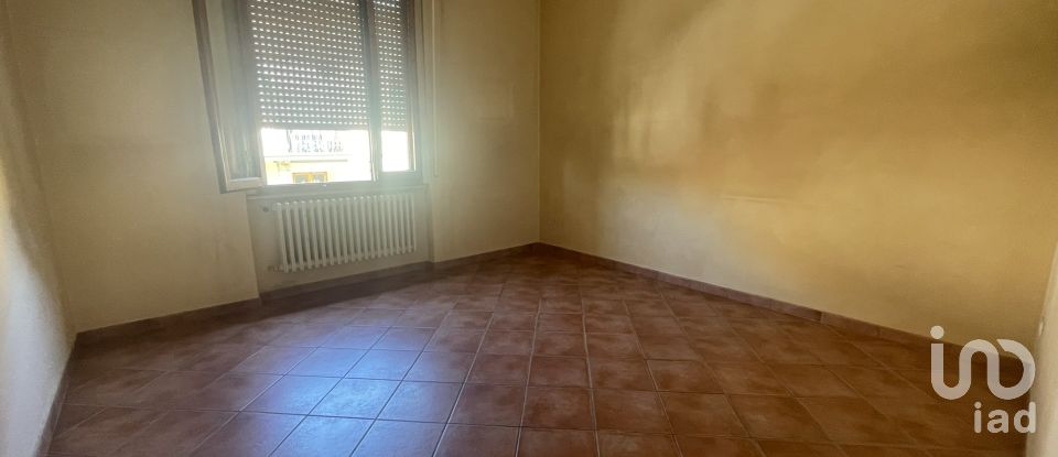 Casa indipendente / Villa 11 locali di 235 m² in Prato (59100)