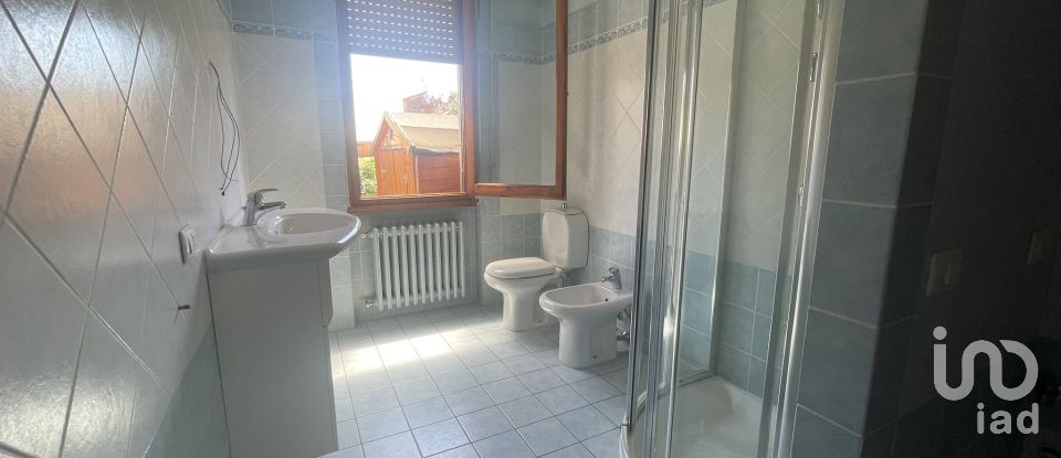 Casa indipendente / Villa 11 locali di 235 m² in Prato (59100)