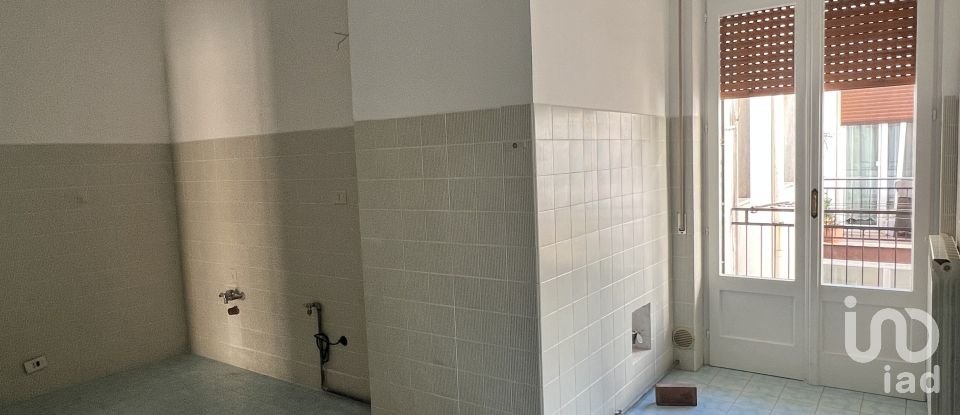 Apartment 6 rooms of 120 m² in Cisternino (72014)