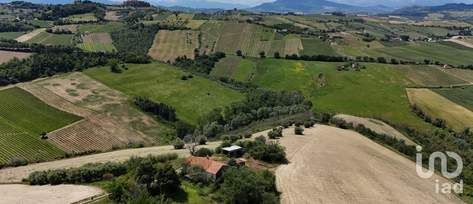 Townhouse 5 rooms of 320 m² in Ripatransone (63065)