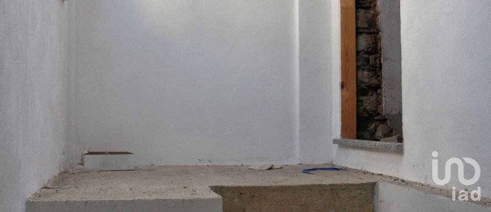 Appartamento 5 locali di 80 m² a Neirone (16040)