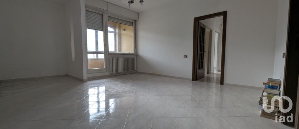 Appartamento 6 locali di 110 m² a Sulmona (67039)