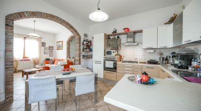 Casa indipendente 5 locali di 215 m² in Berra (44030)