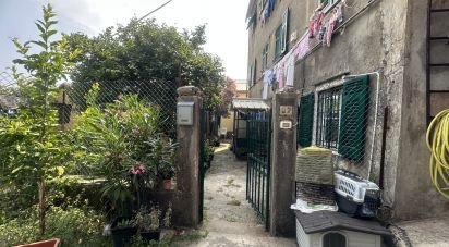 Appartamento 5 locali di 80 m² a Genova (16133)