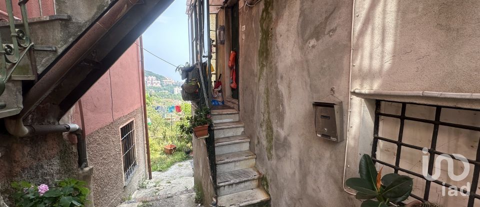 Appartamento 5 locali di 80 m² a Genova (16133)